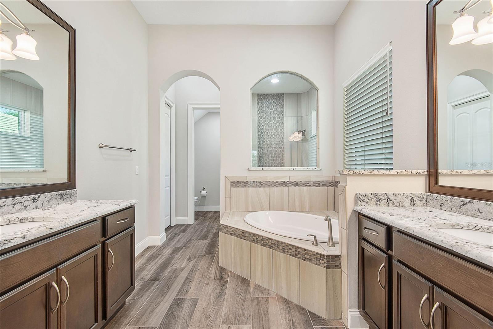 15 SANDPIPER LN