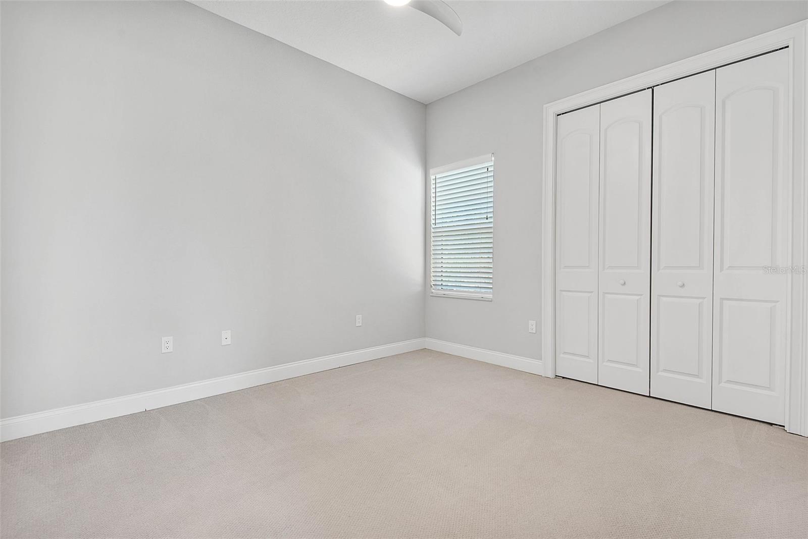 15 SANDPIPER LN
