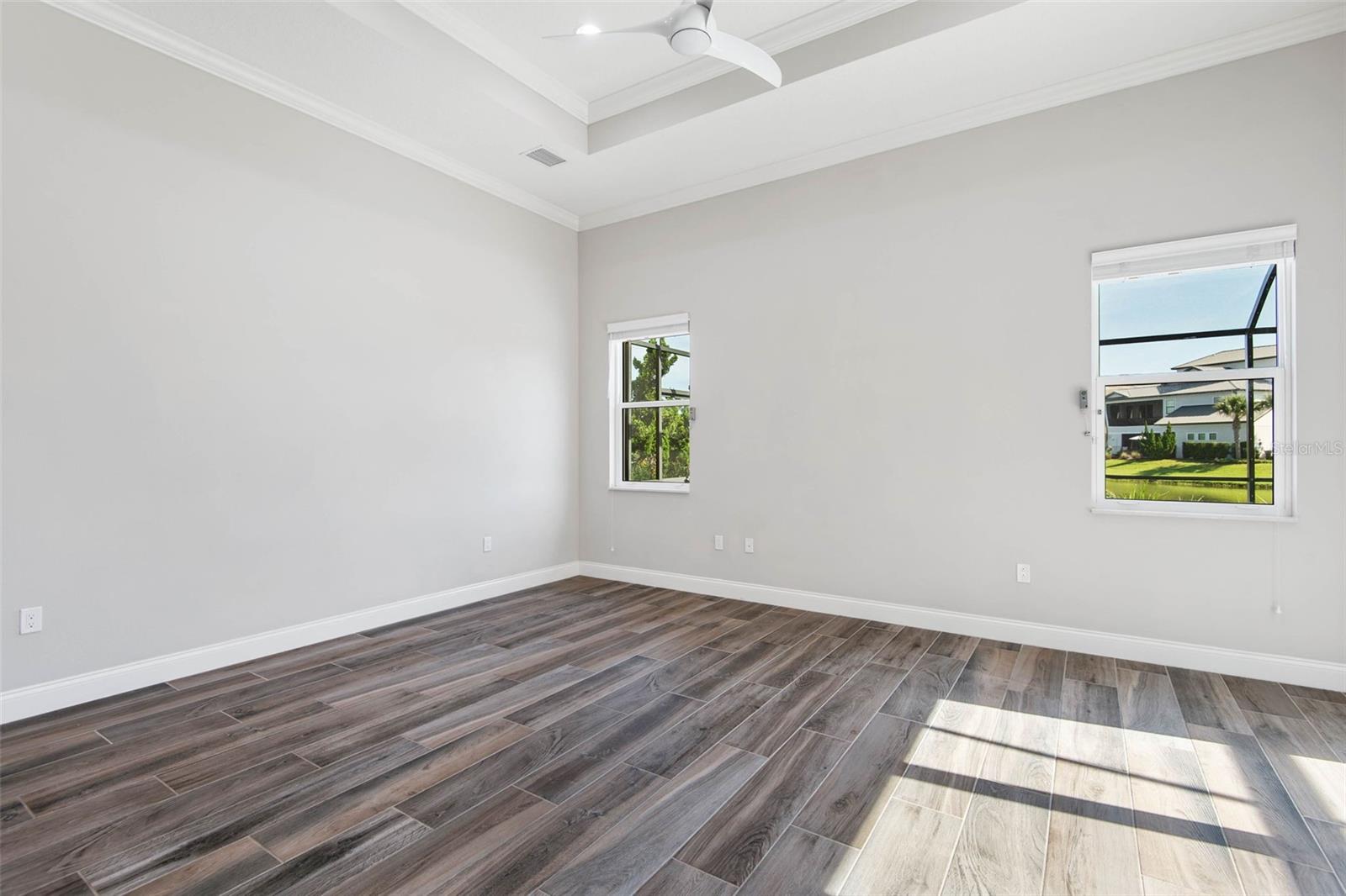 15 SANDPIPER LN