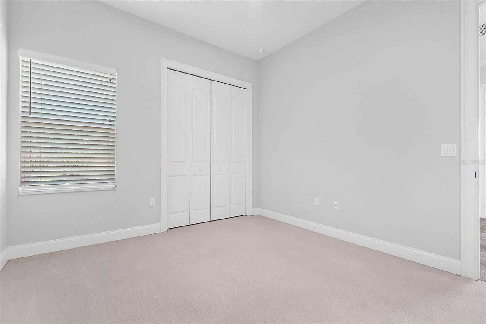 15 SANDPIPER LN