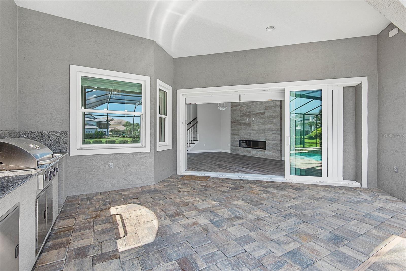 15 SANDPIPER LN