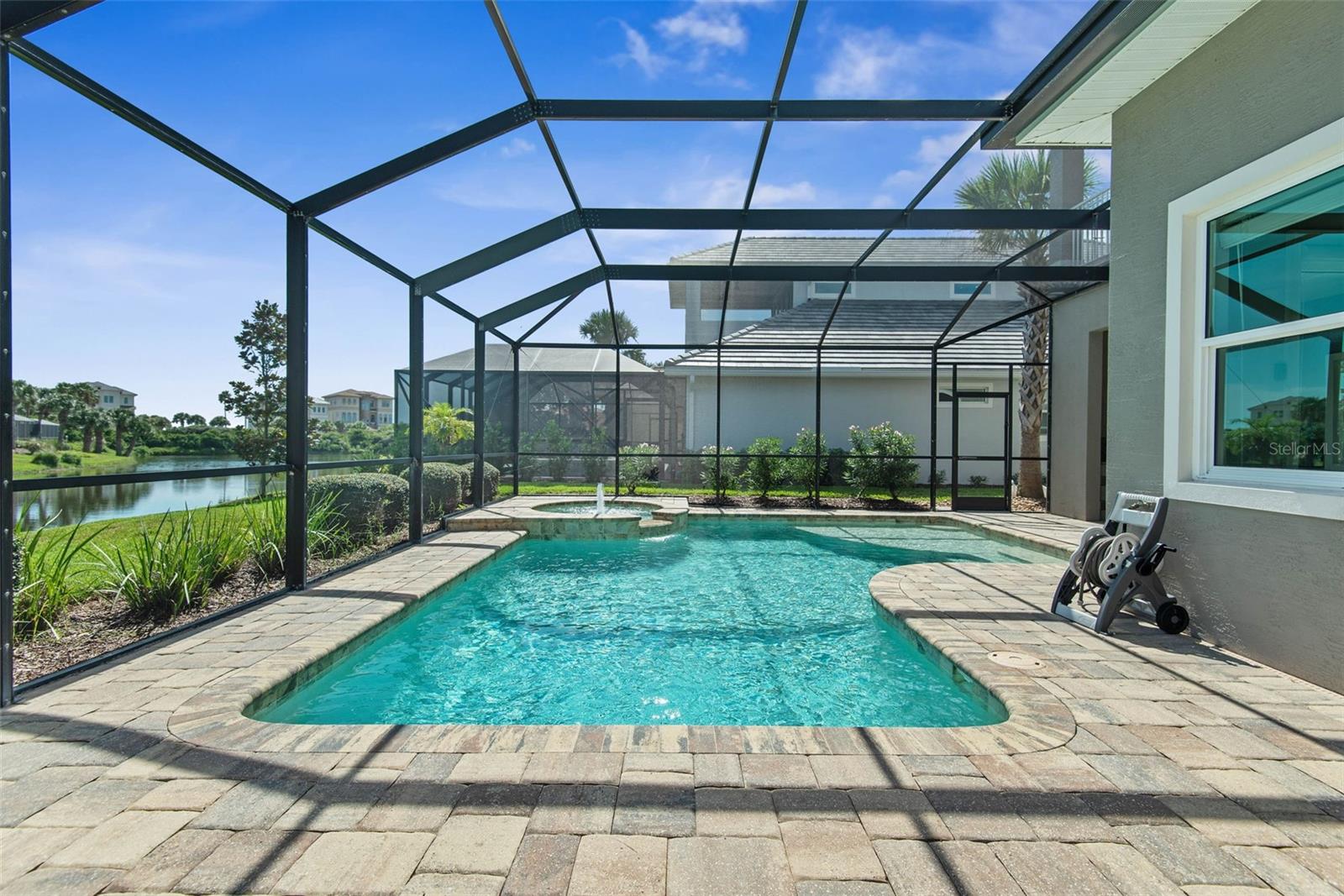 15 SANDPIPER LN