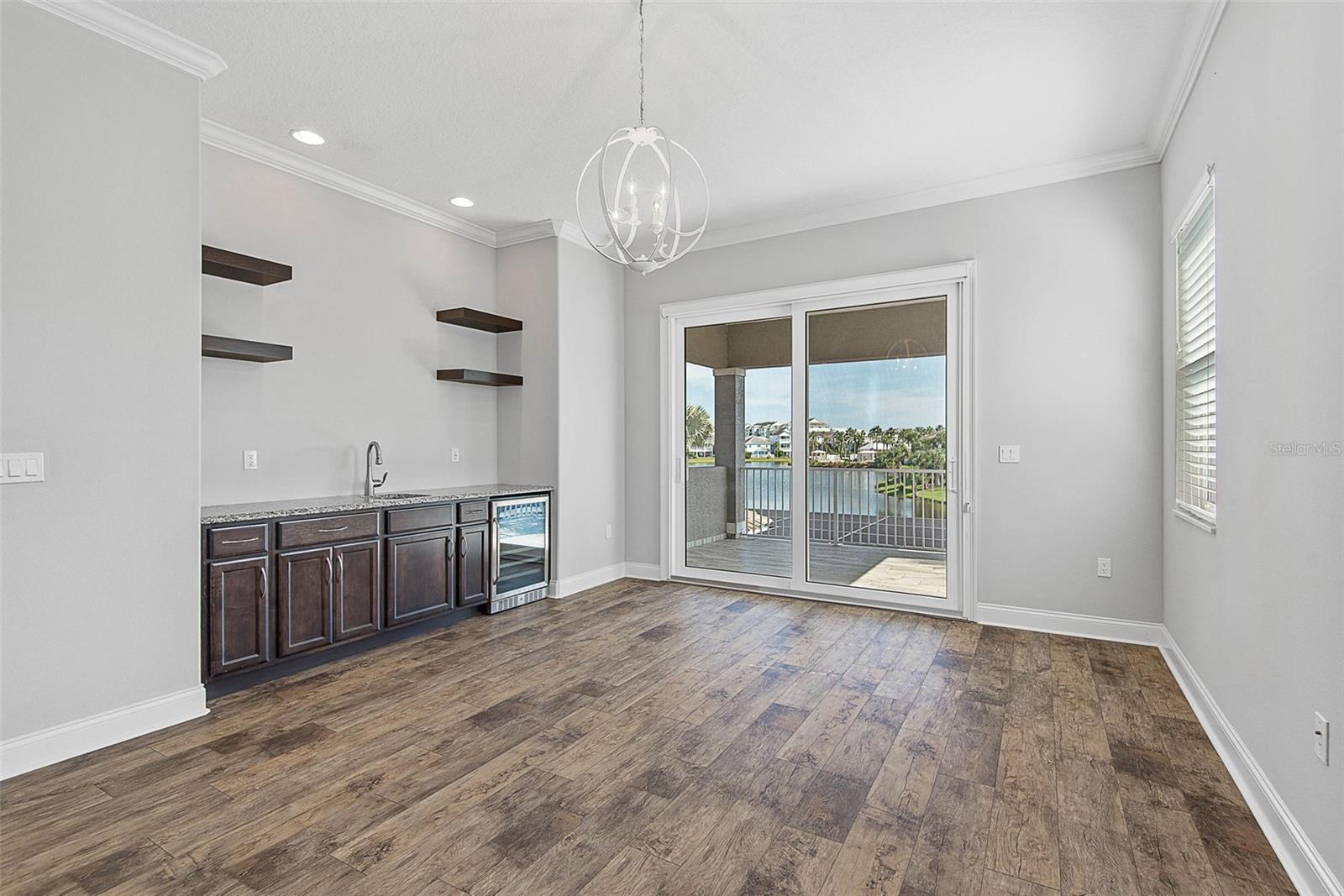 15 SANDPIPER LN