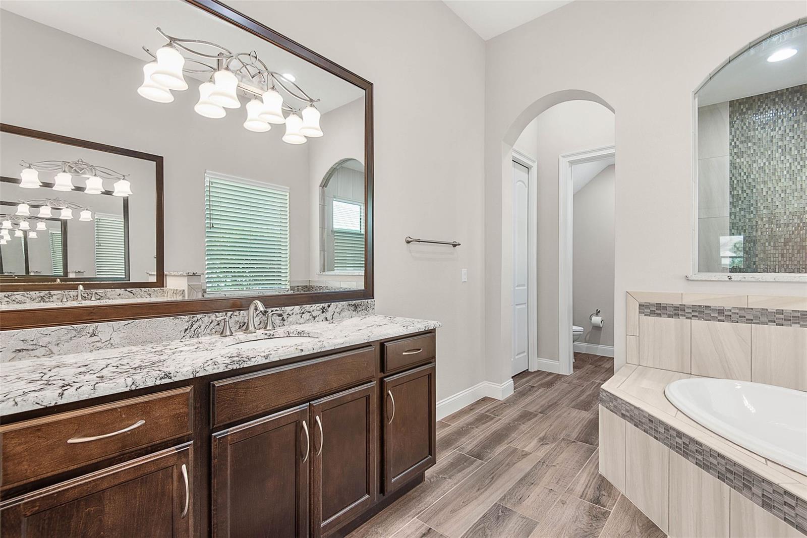 15 SANDPIPER LN