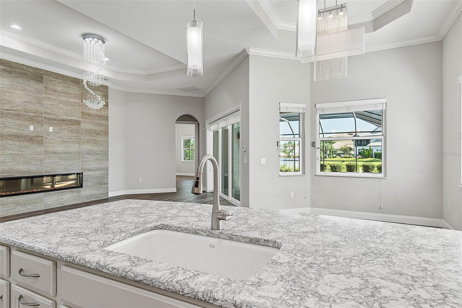 15 SANDPIPER LN