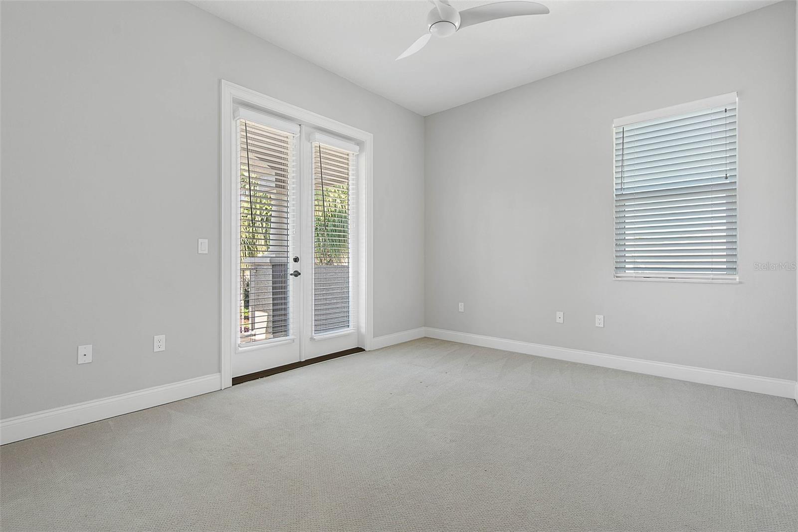 15 SANDPIPER LN