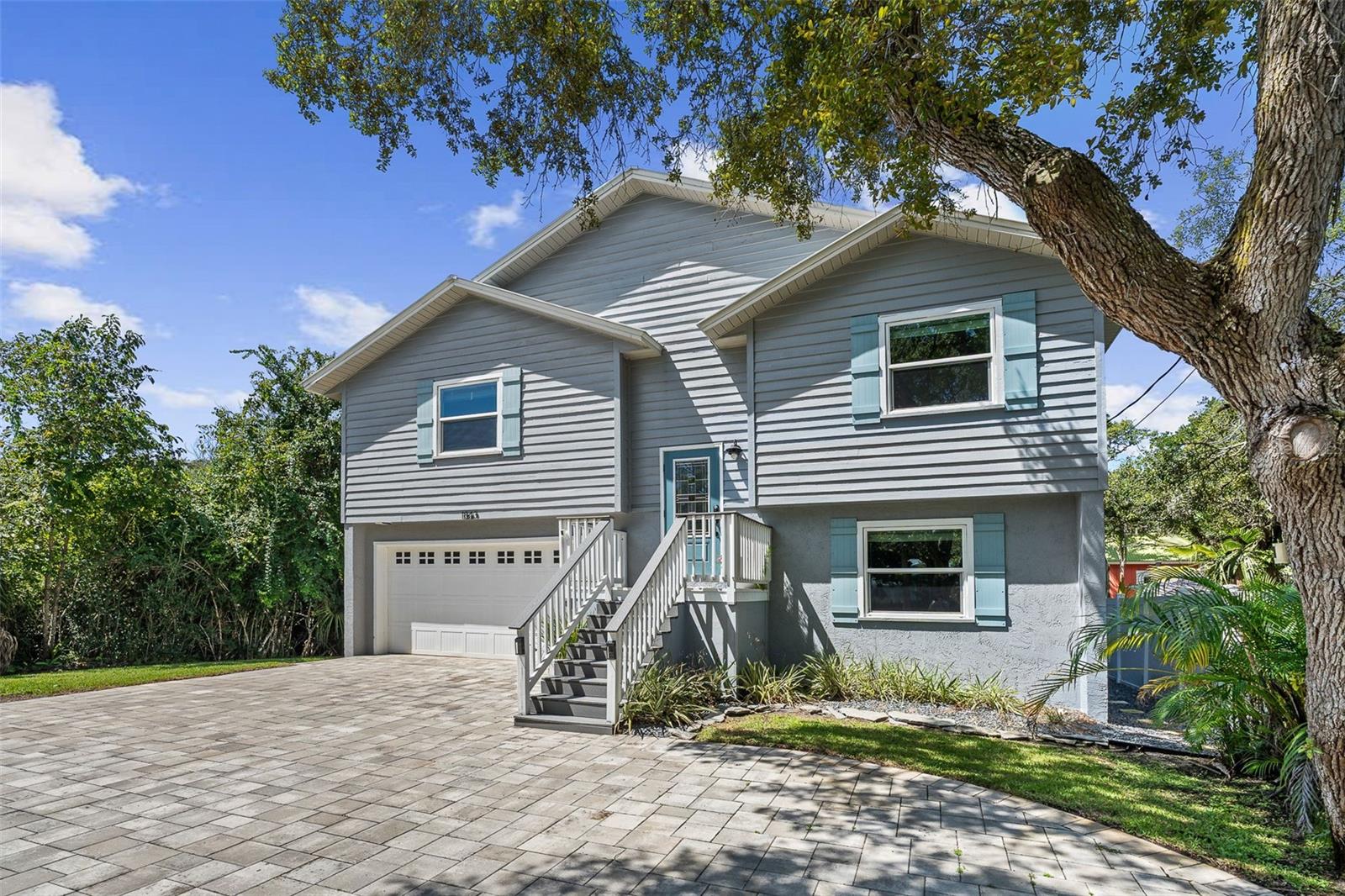 1843 OAK PL