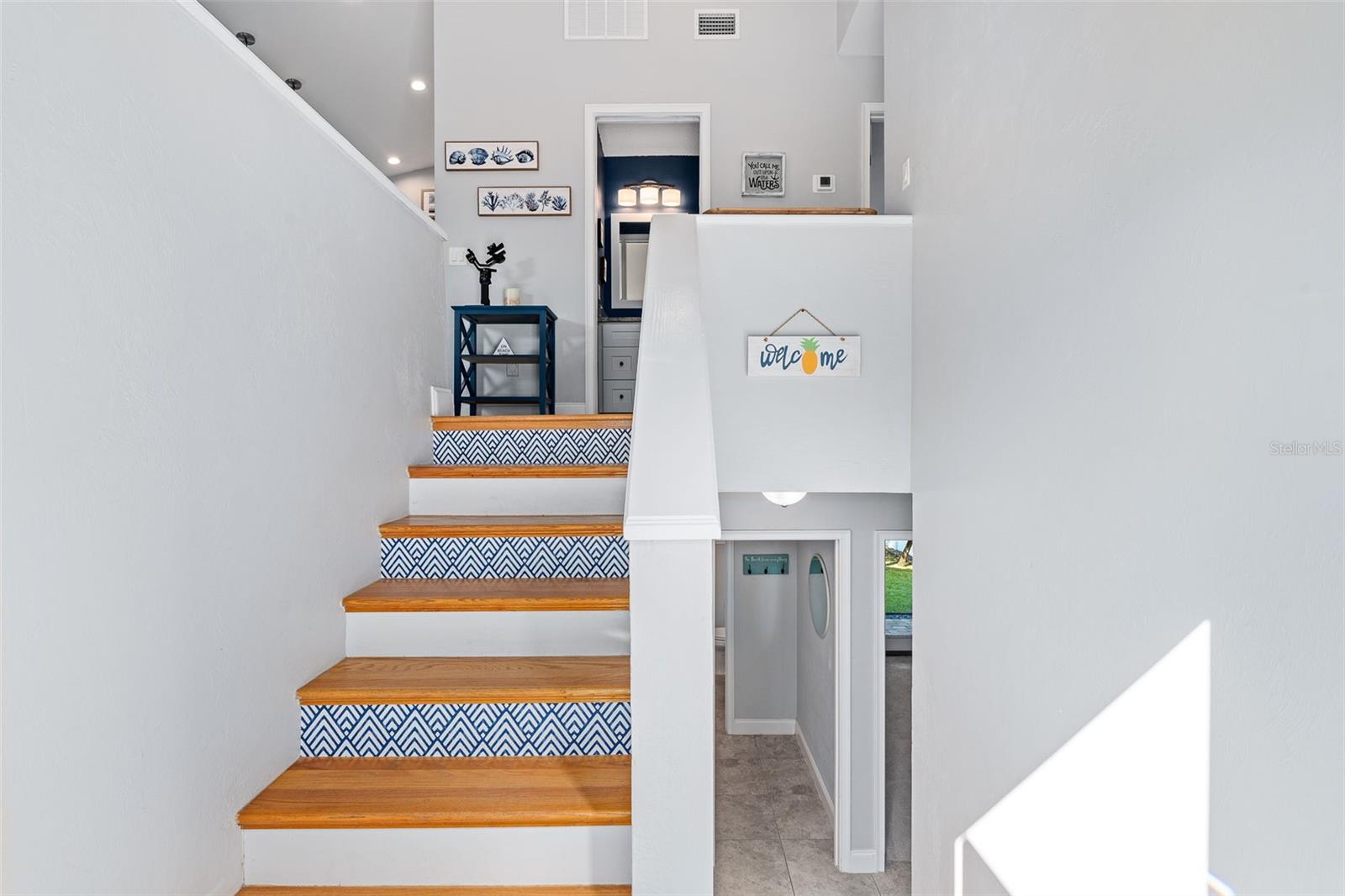 1843 OAK PL