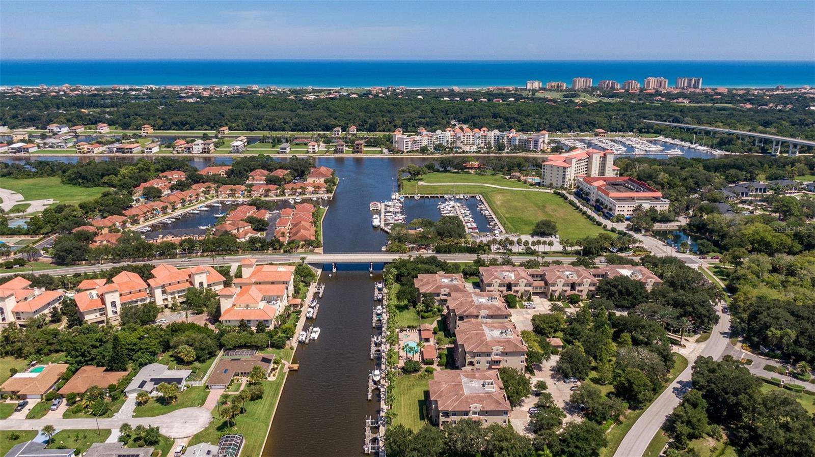 110 CLUB HOUSE DR #202