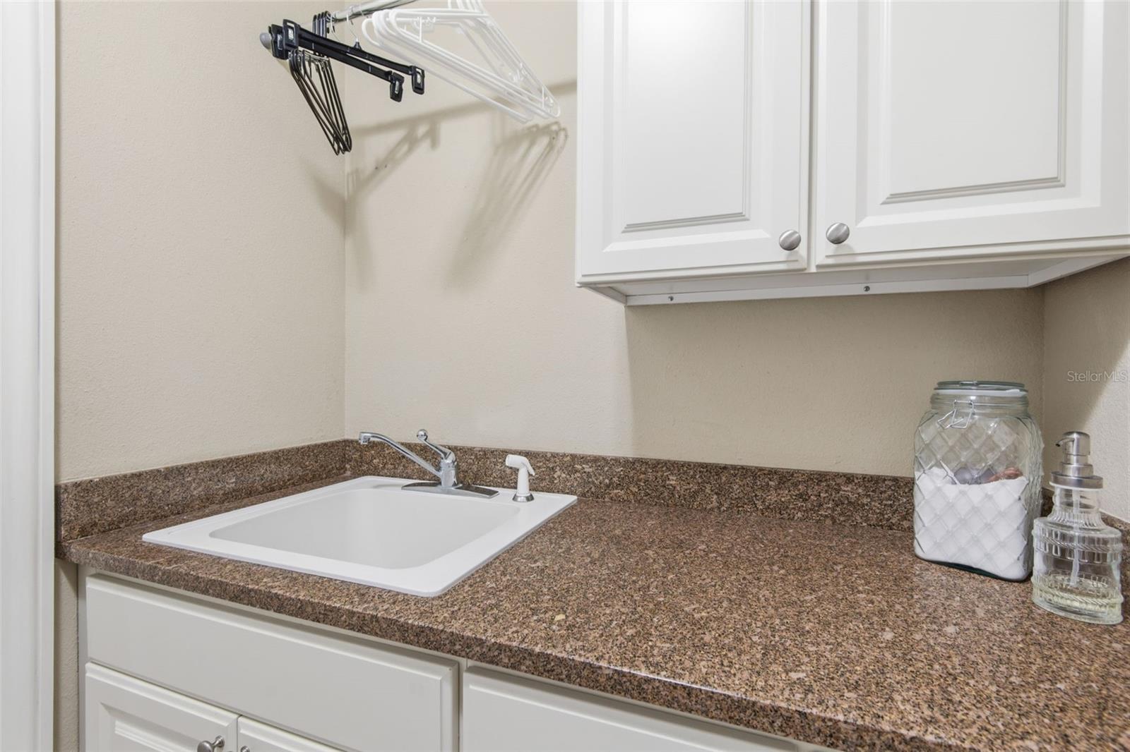 110 CLUB HOUSE DR #202