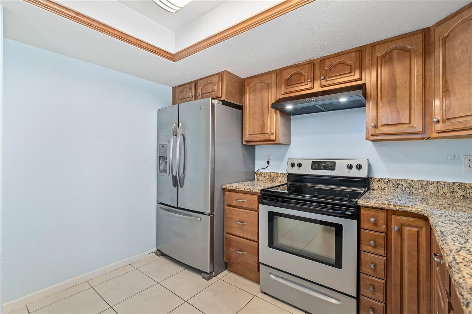 6 CONCORD DR