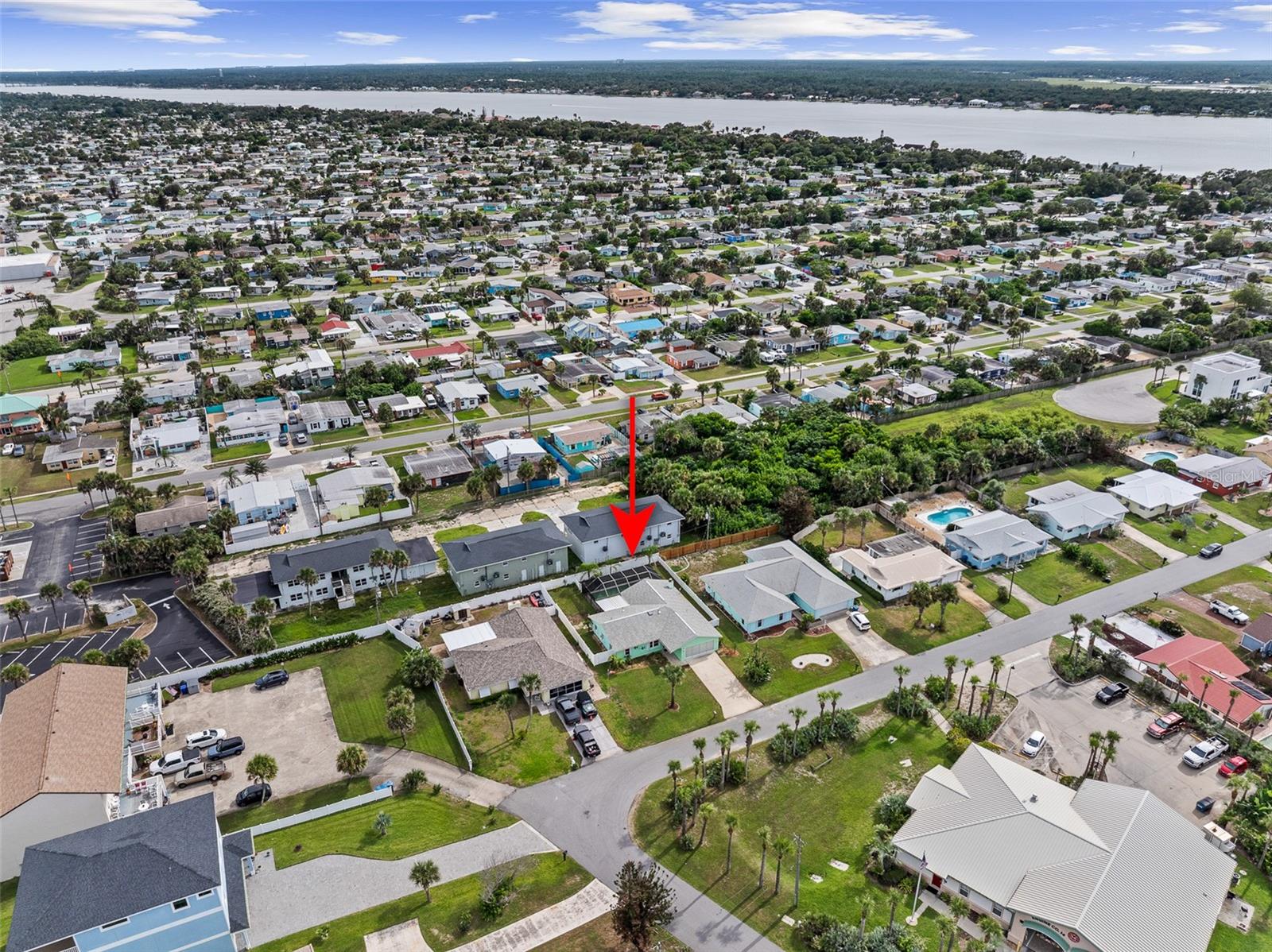 6 CONCORD DR