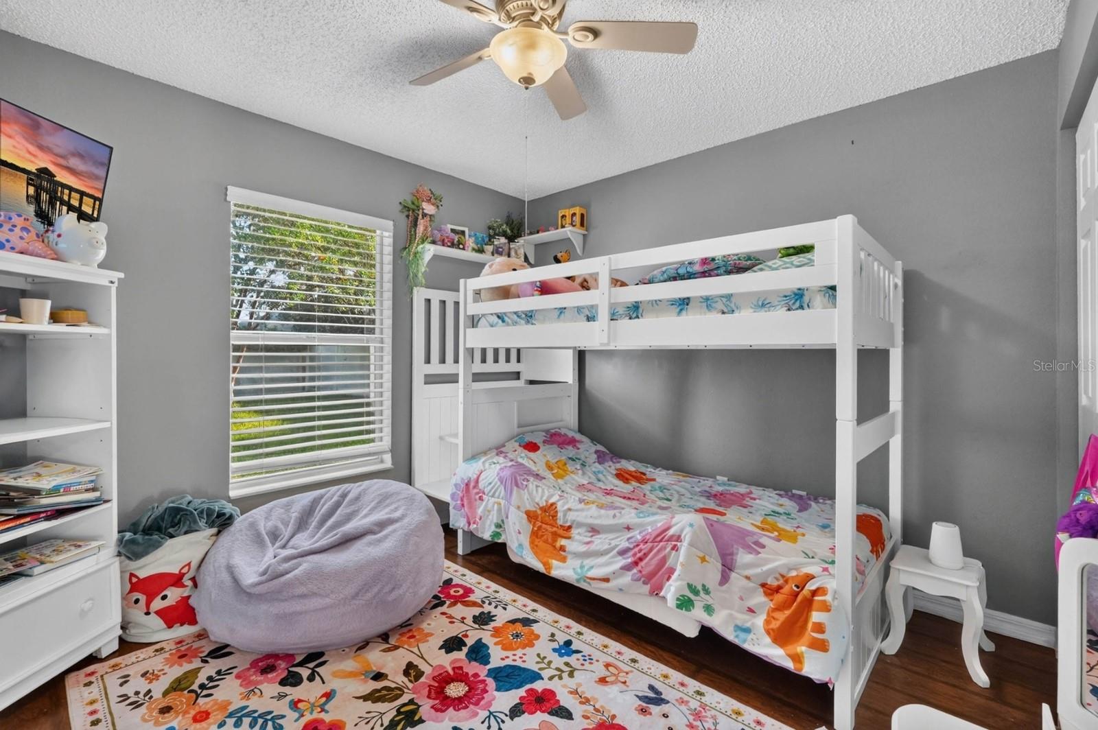 19 RED OAK PL