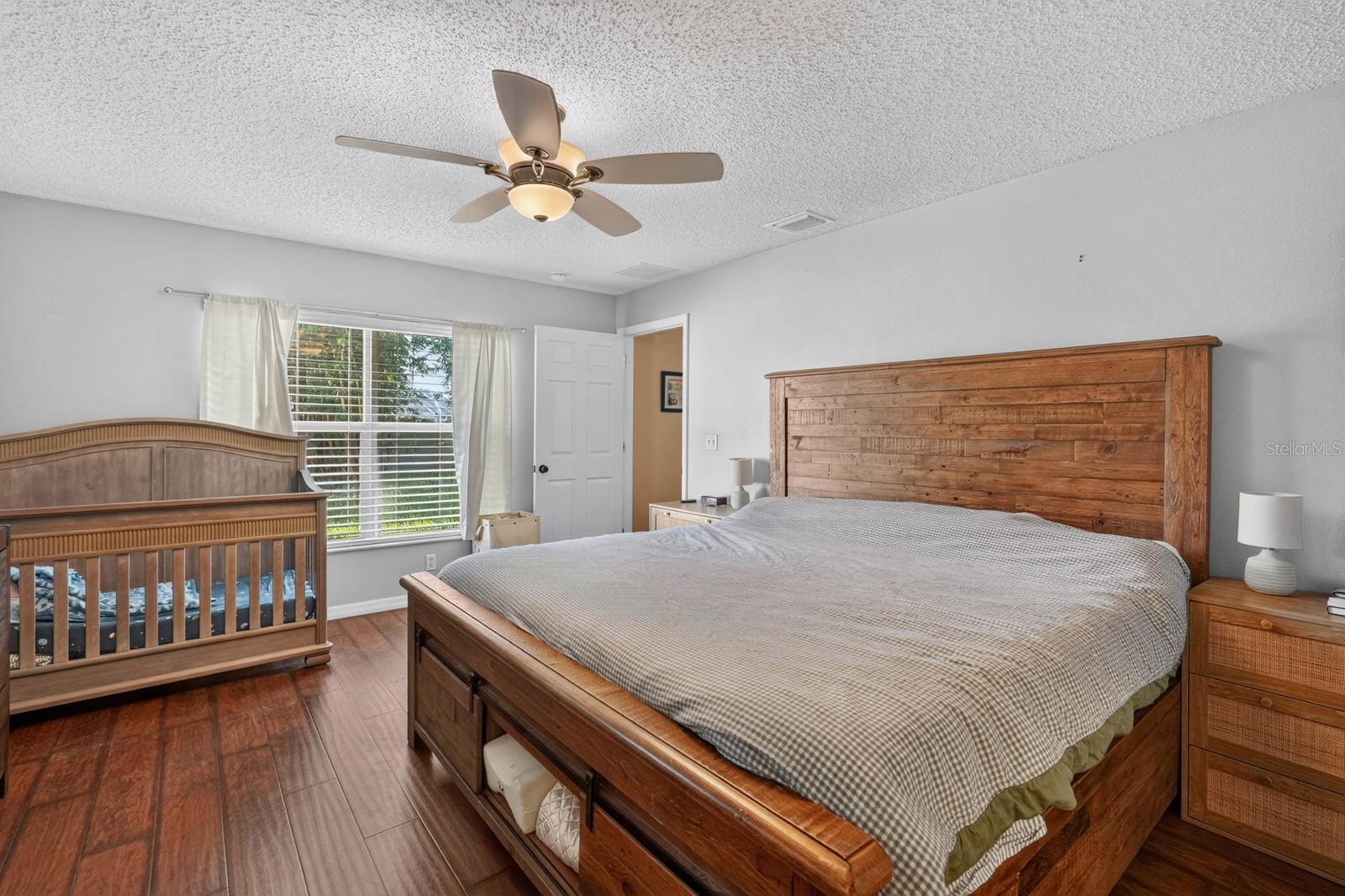 19 RED OAK PL