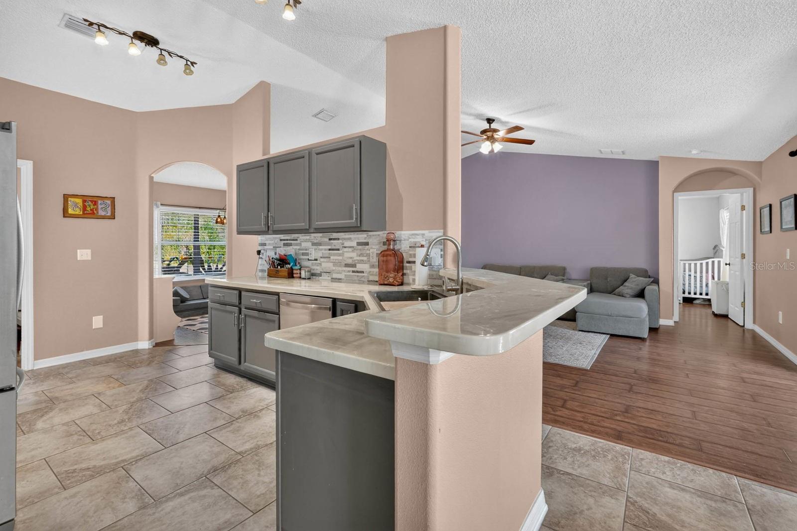 19 RED OAK PL