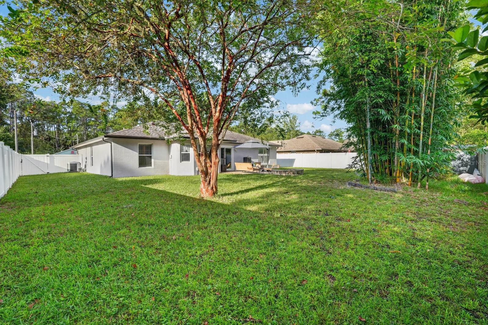 19 RED OAK PL