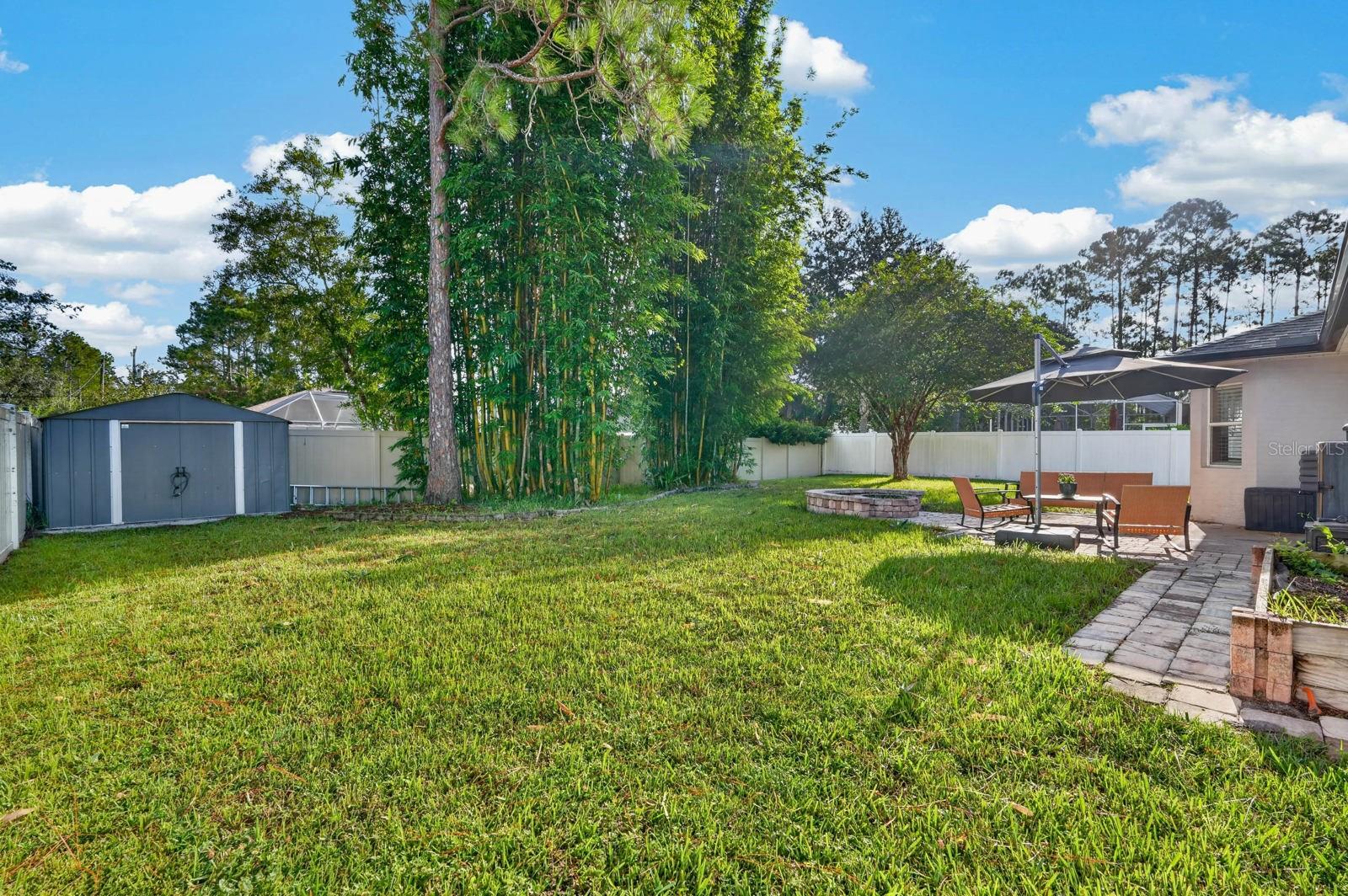 19 RED OAK PL
