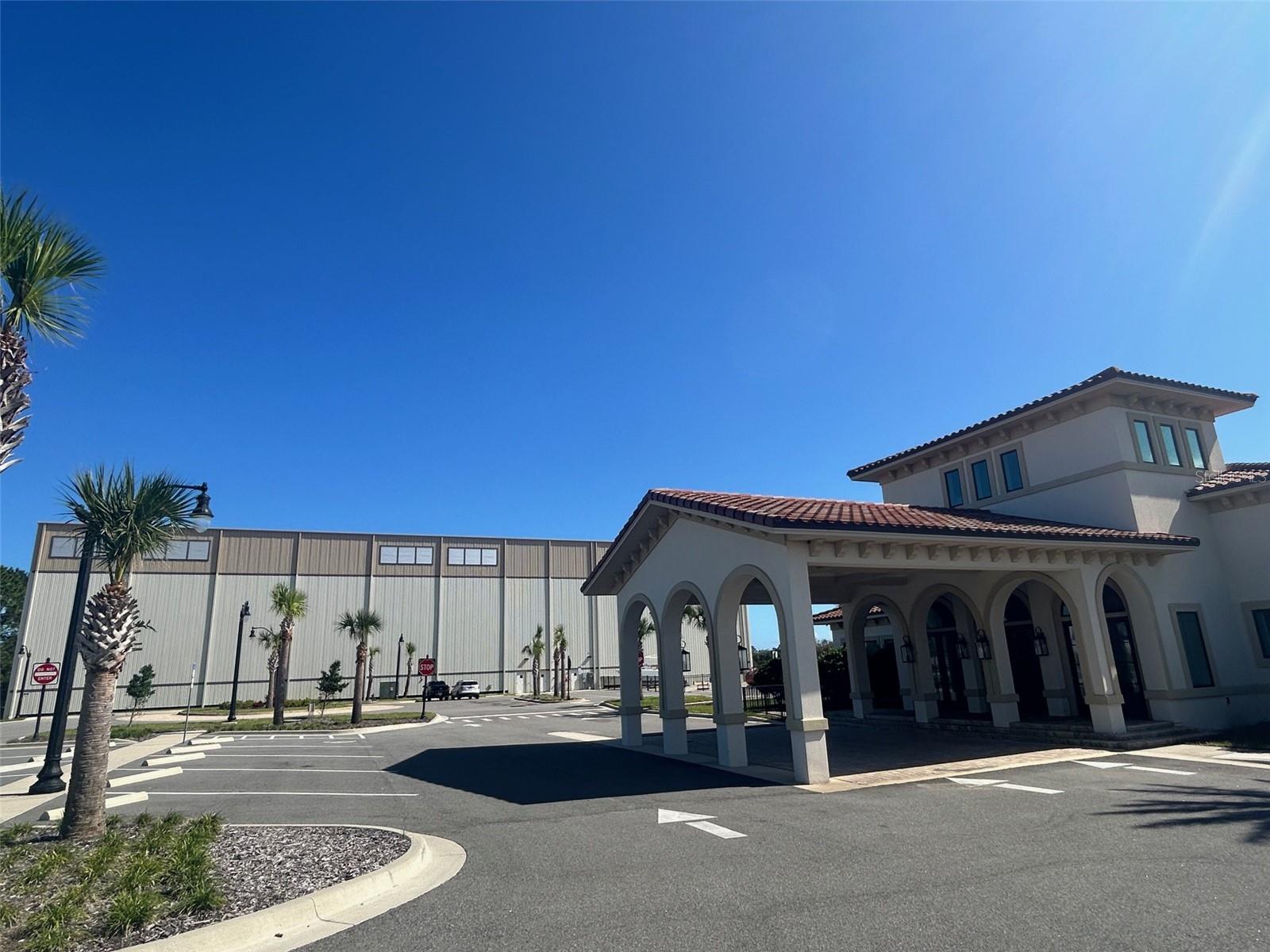 112 DEL PALMA DR