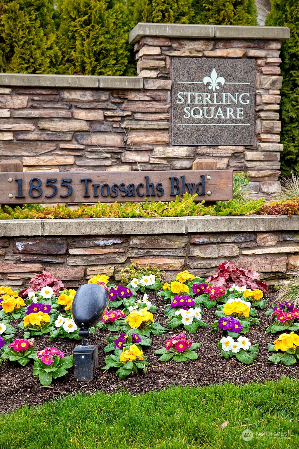 1855 Trossachs Boulevard SE Unit: 1006