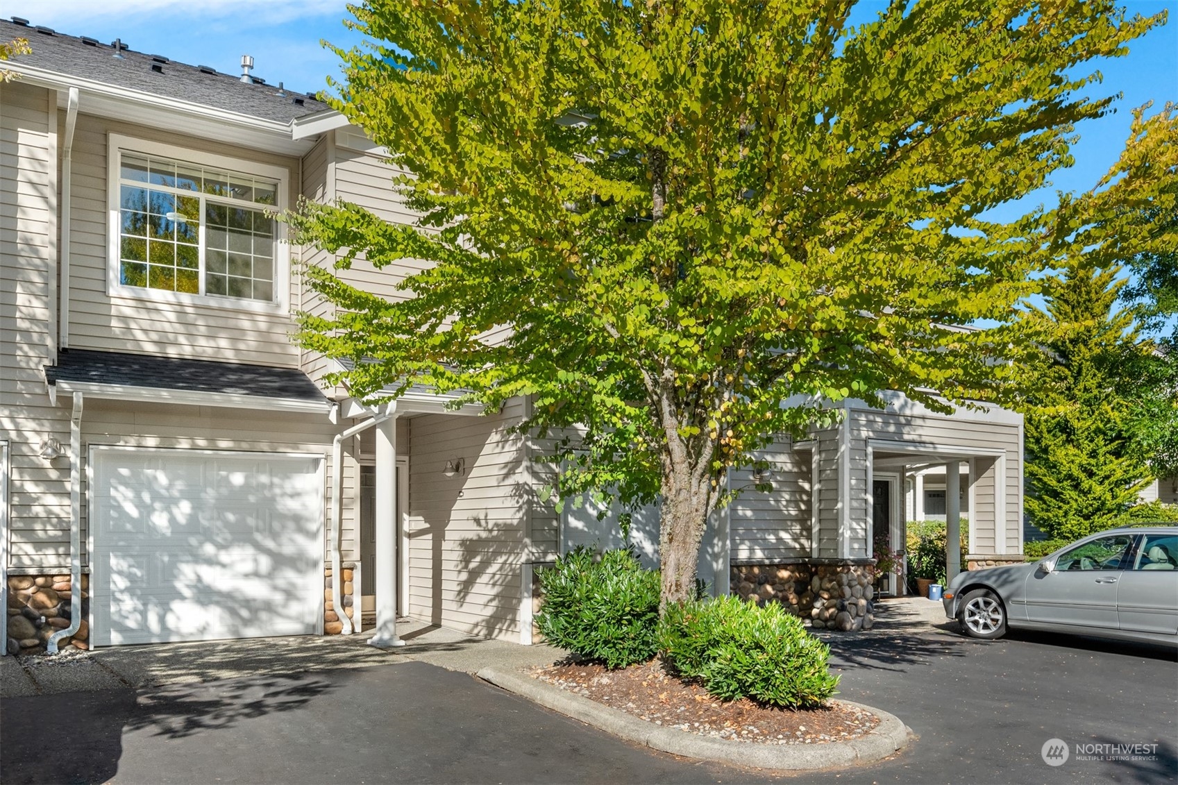 1855 Trossachs Boulevard SE Unit: 1006