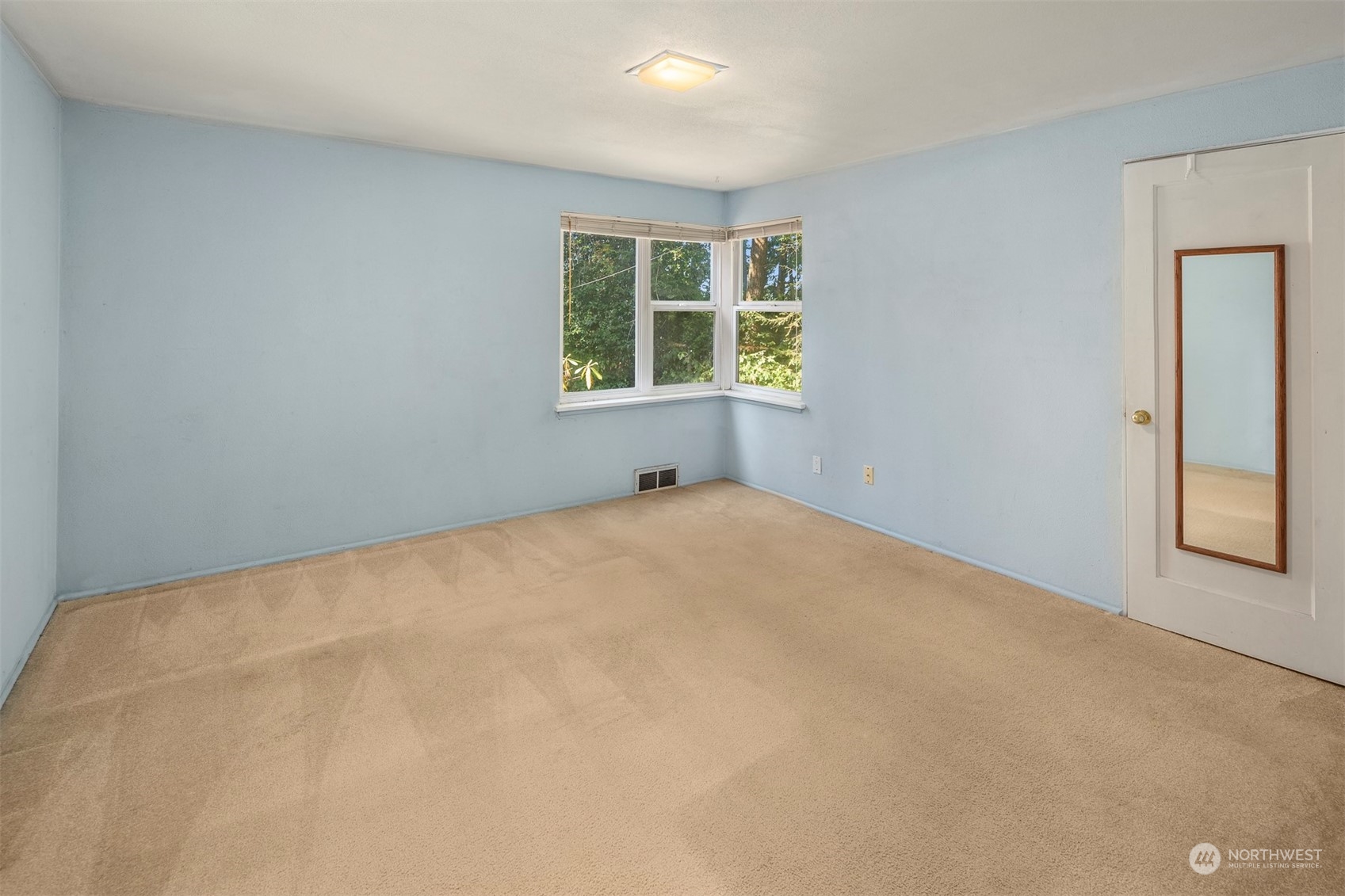 15088 Westminster Way N