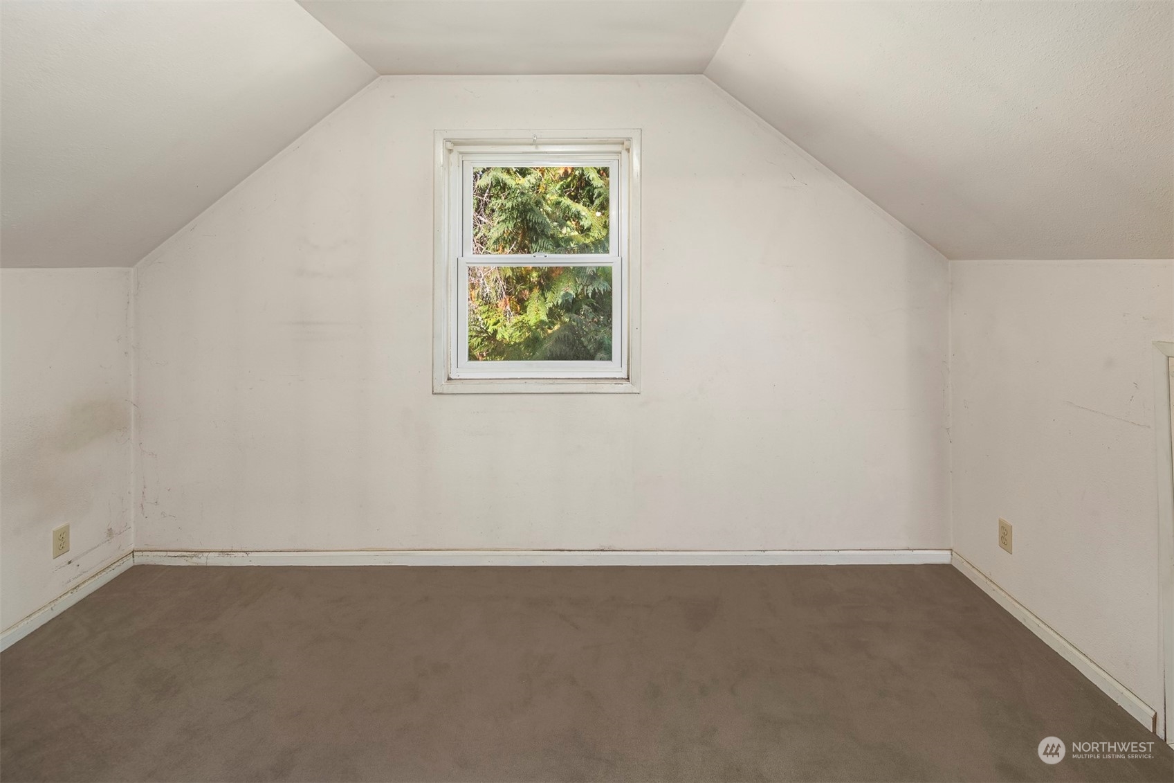 15088 Westminster Way N