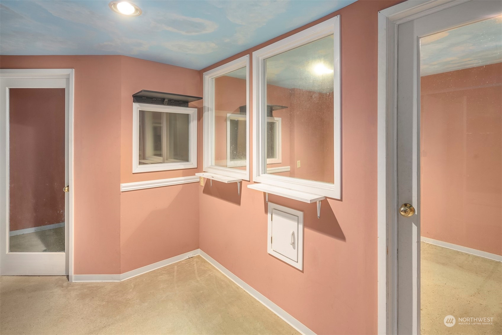 15088 Westminster Way N