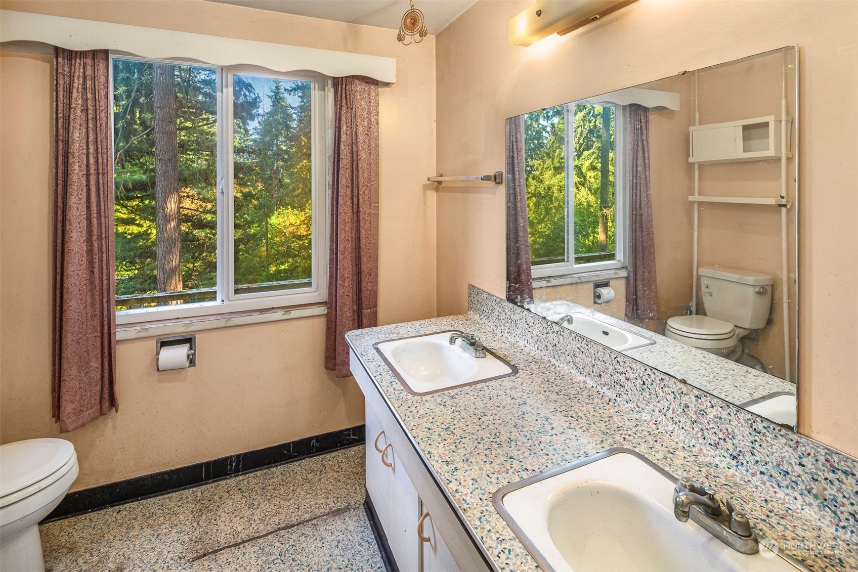 15088 Westminster Way N