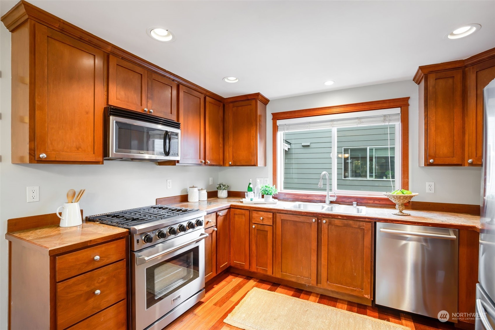 12042 33rd Avenue NE