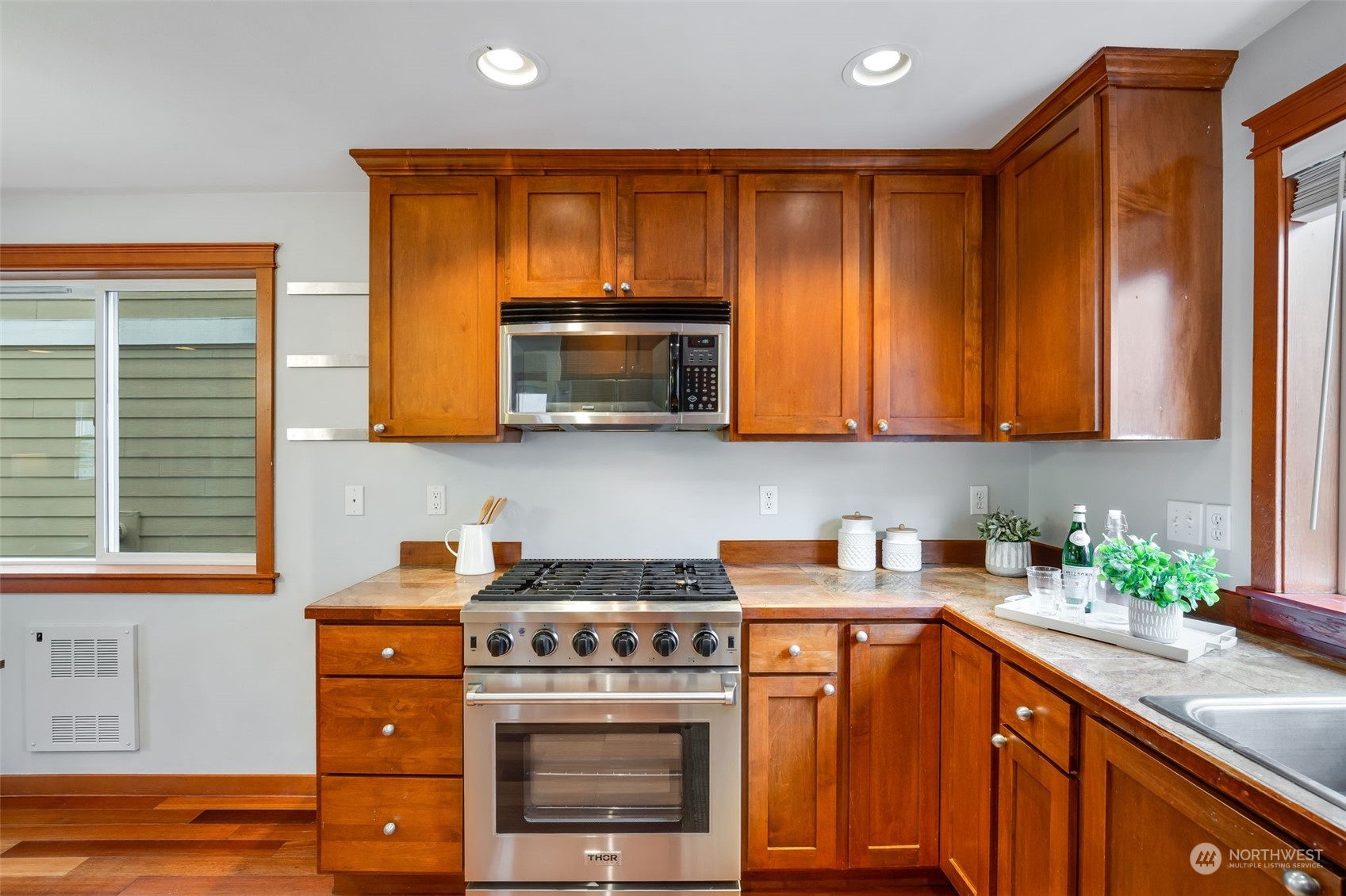 12042 33rd Avenue NE