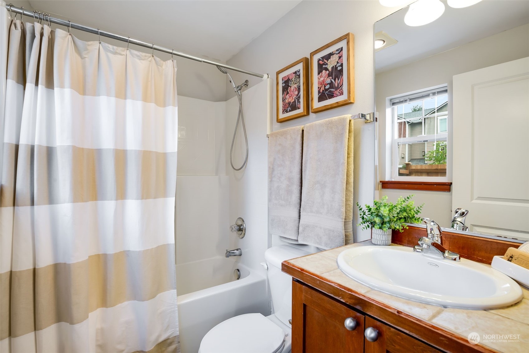 12042 33rd Avenue NE