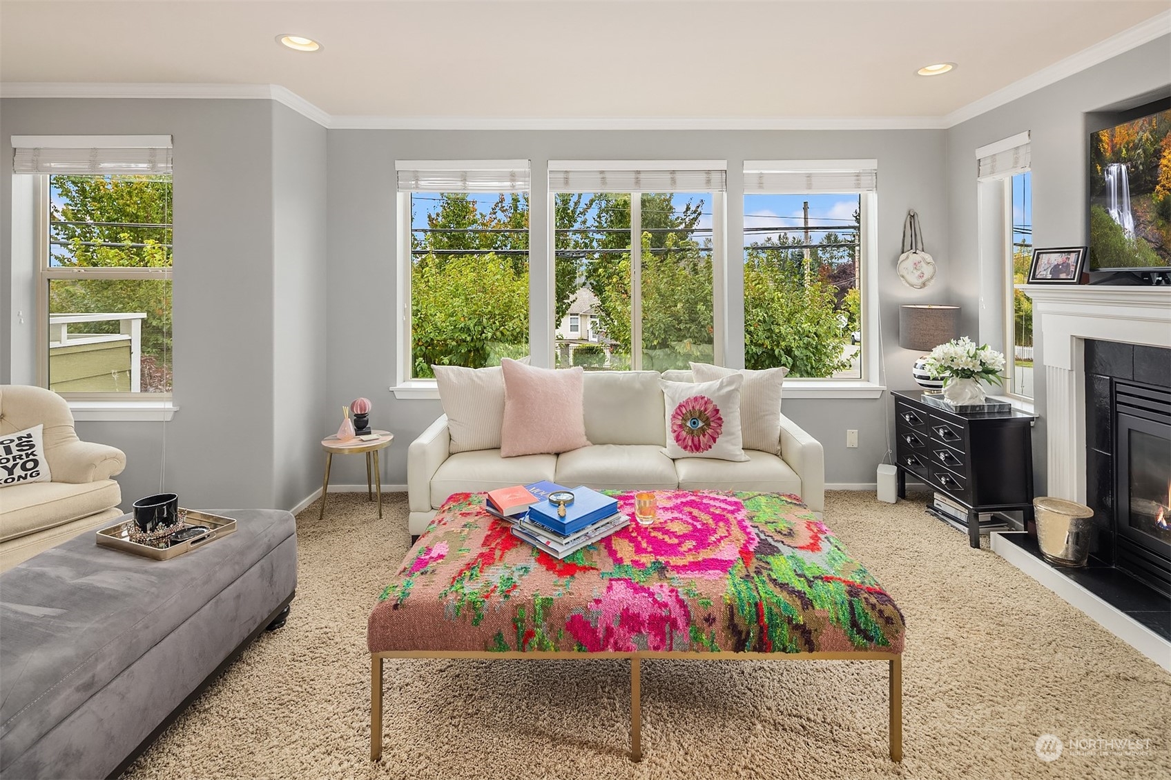 205 Avenue E Unit: F