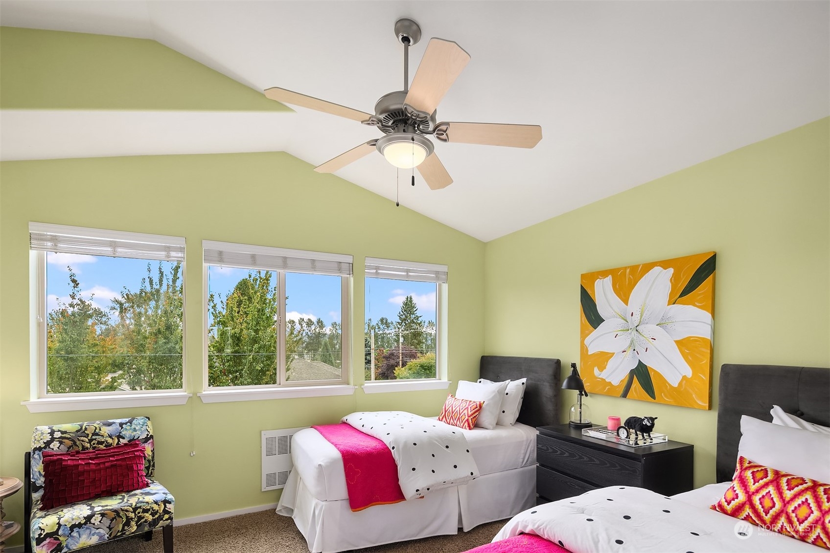 205 Avenue E Unit: F