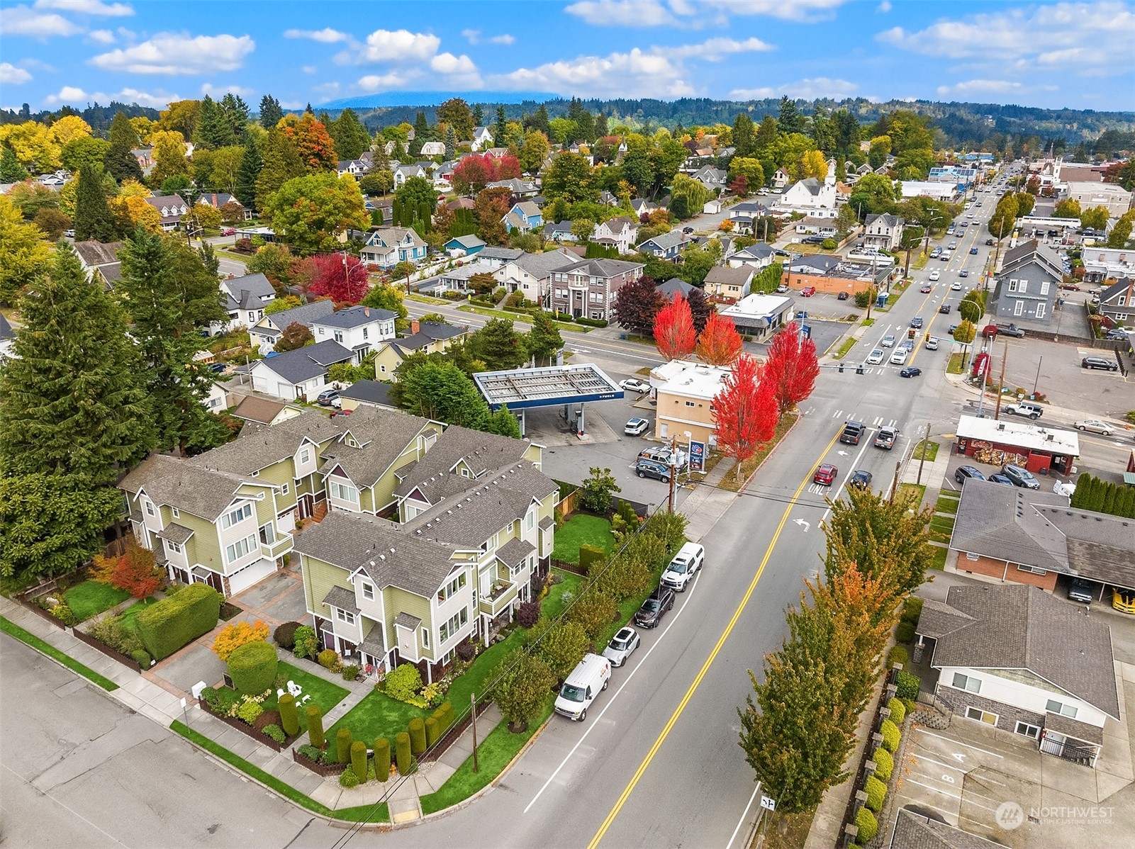 205 Avenue E Unit: F