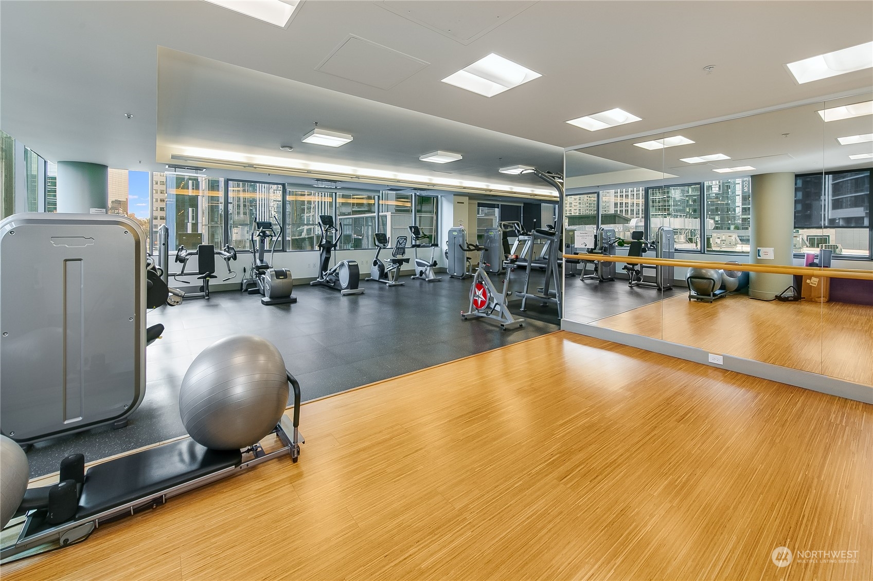 820 Blanchard Street Unit: 1805