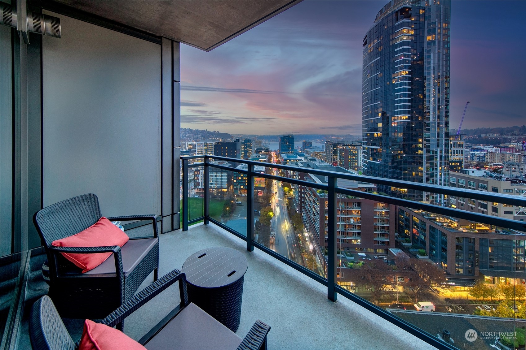 820 Blanchard Street Unit: 1805