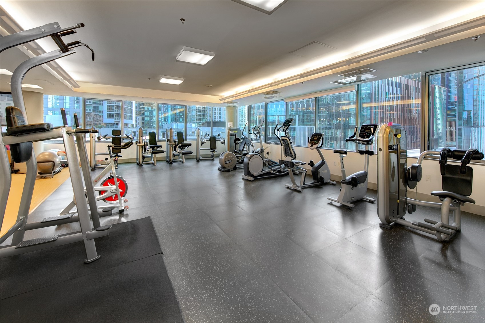 820 Blanchard Street Unit: 1805