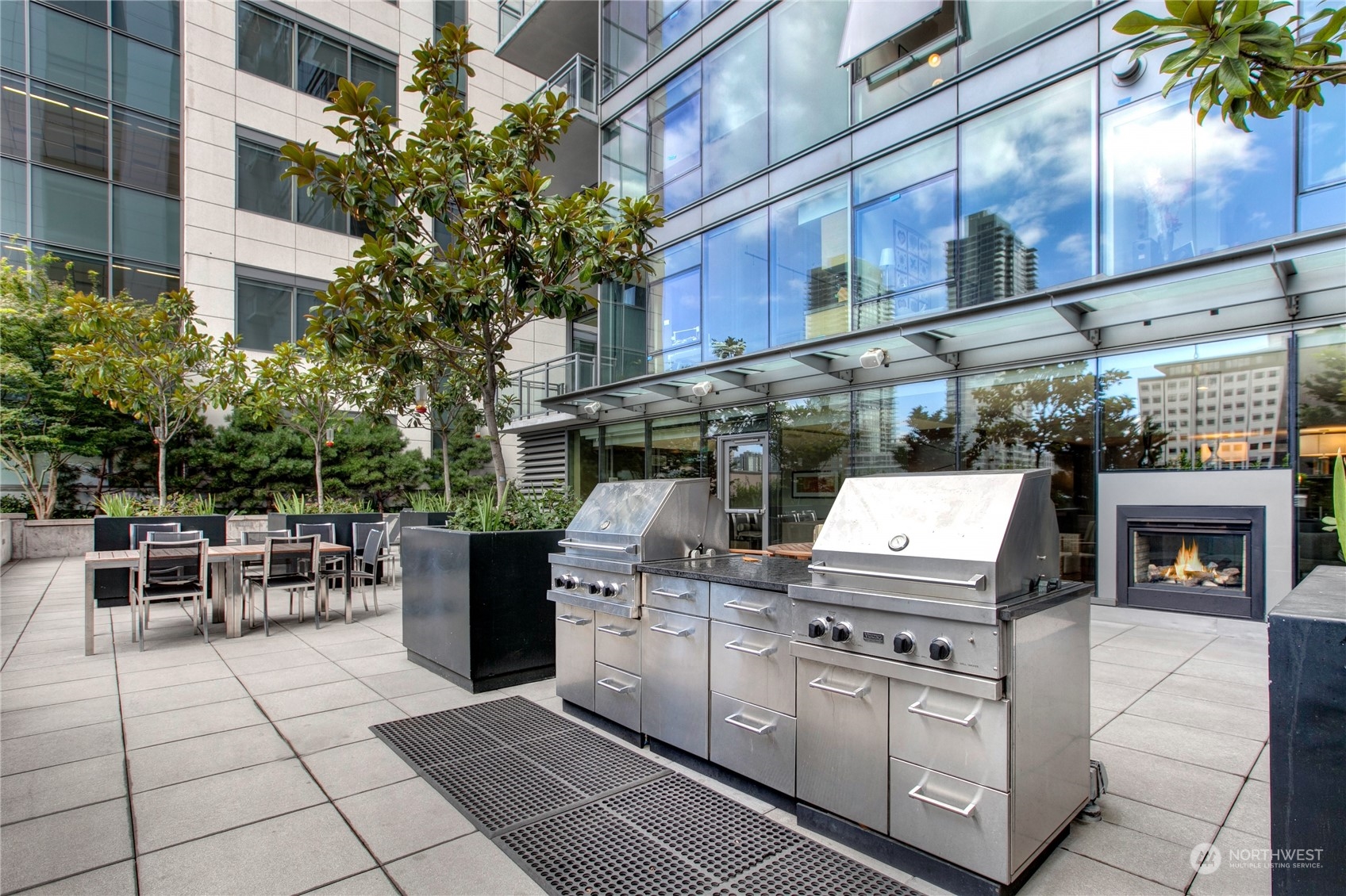 820 Blanchard Street Unit: 1805