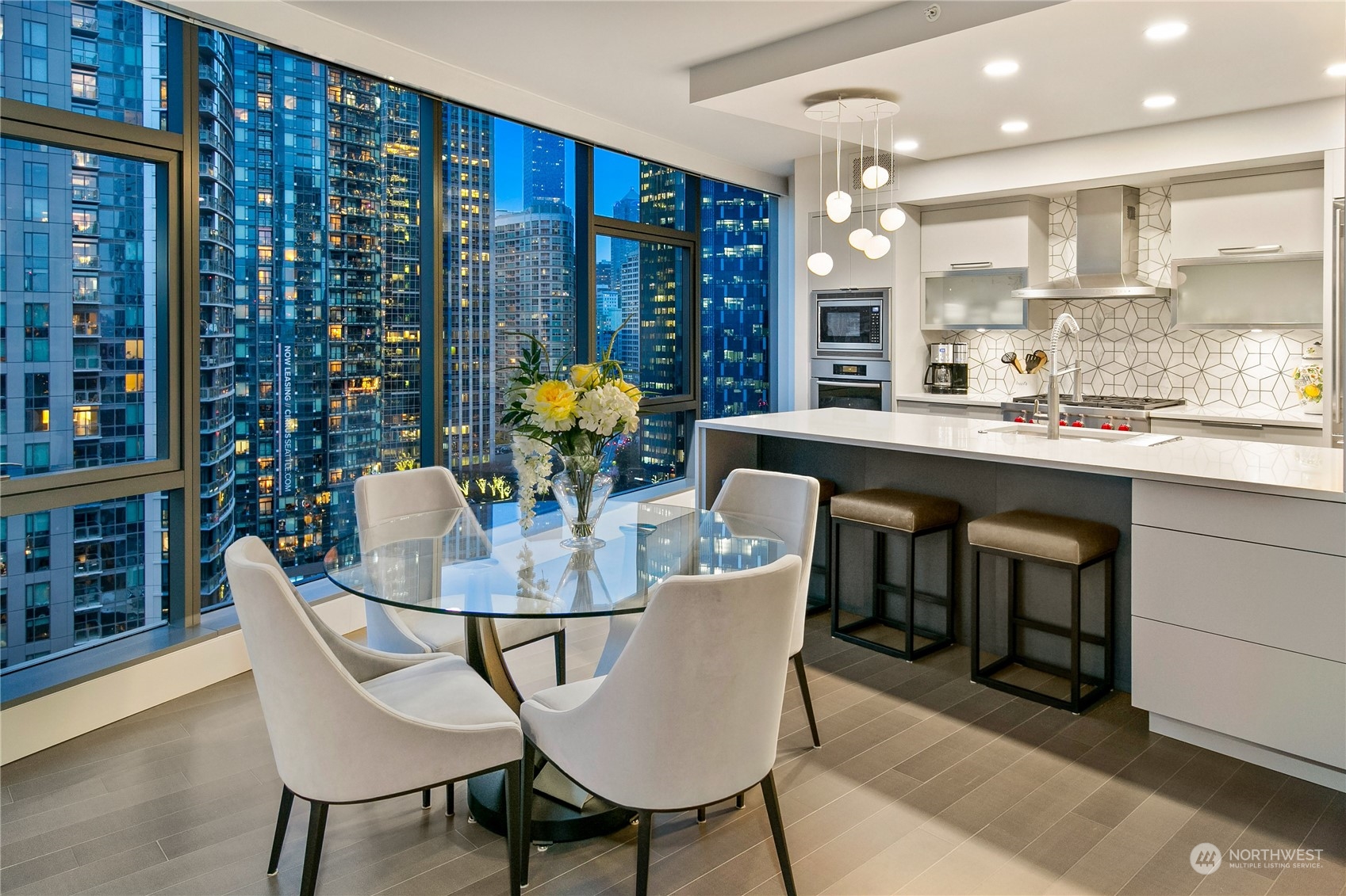 820 Blanchard Street Unit: 1805