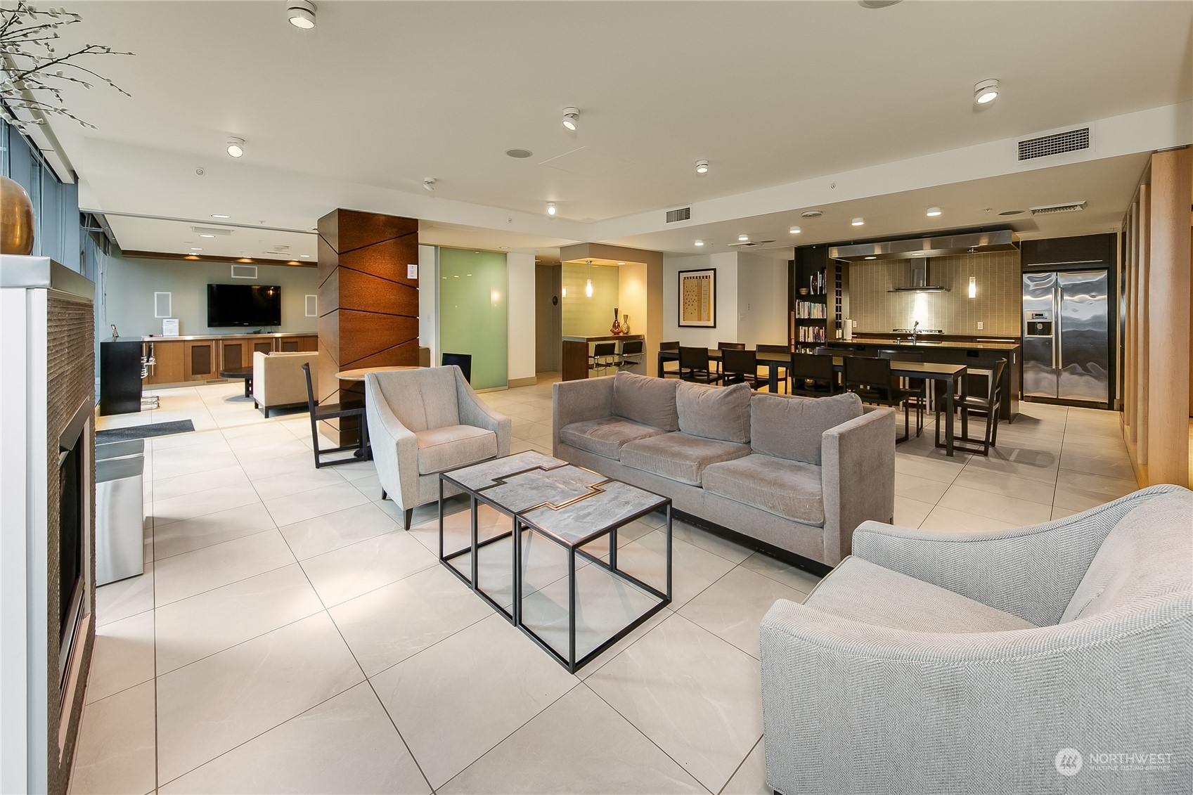 820 Blanchard Street Unit: 1805