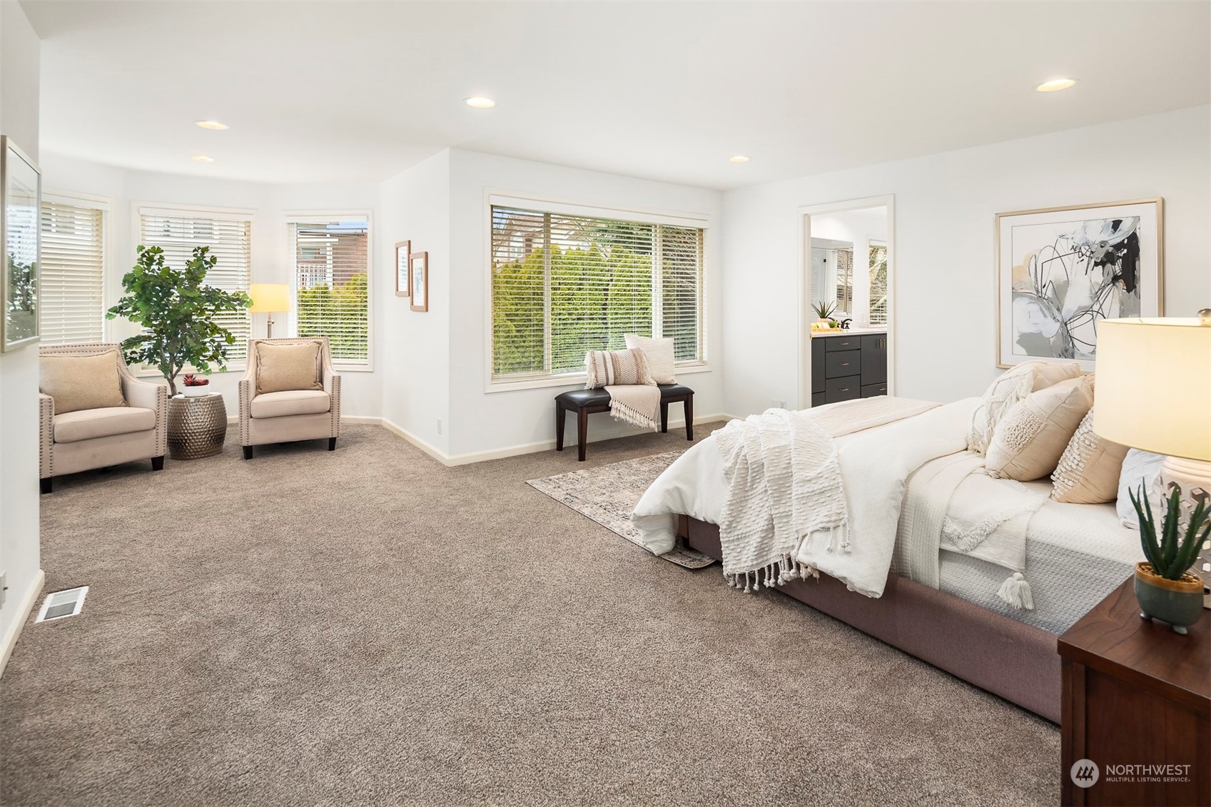 10206 NE 60th Street