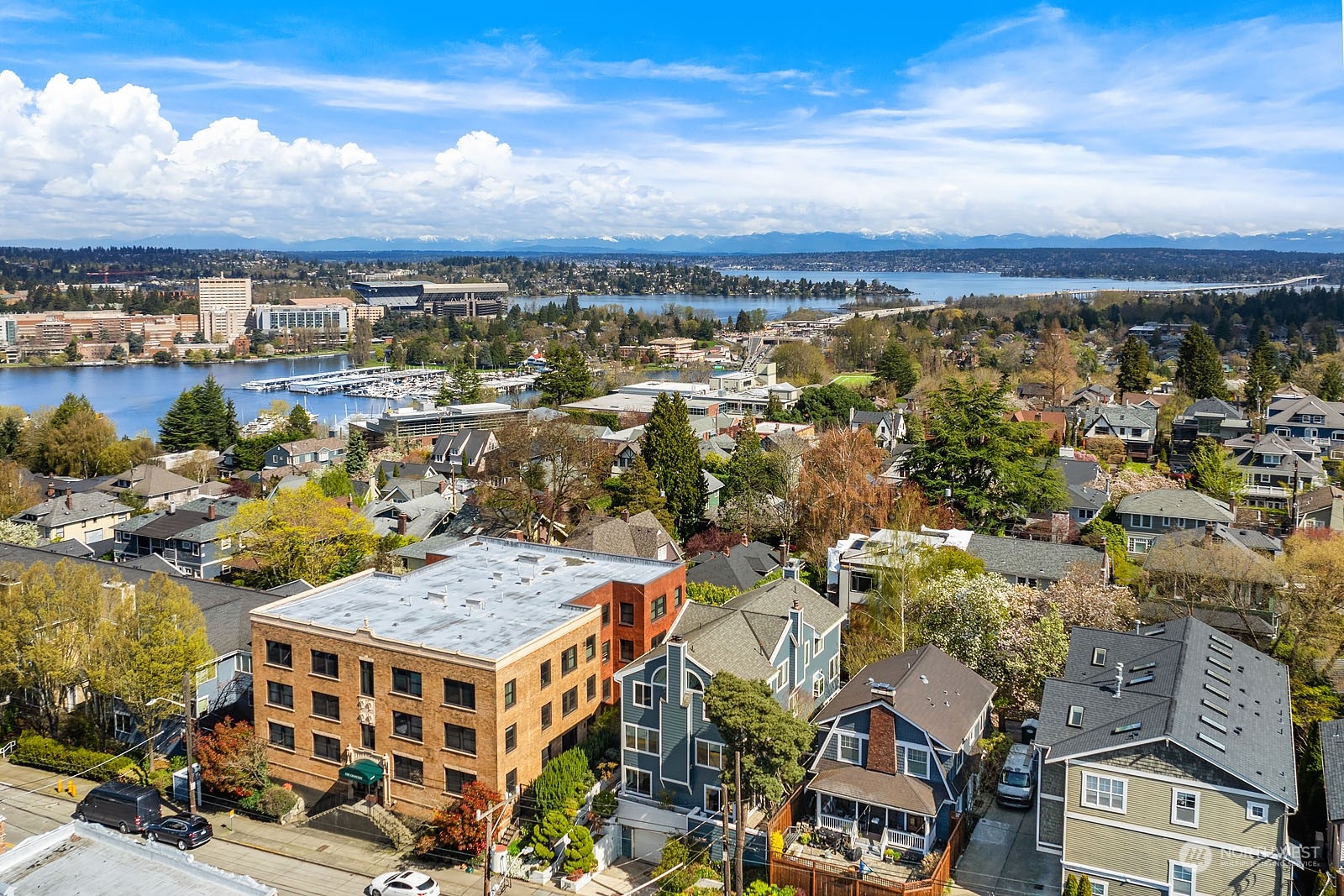 2320 10th Avenue E Unit: 2