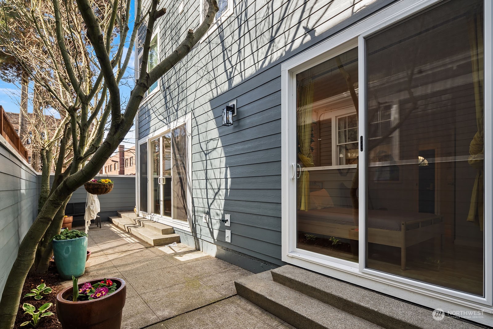 2320 10th Avenue E Unit: 2