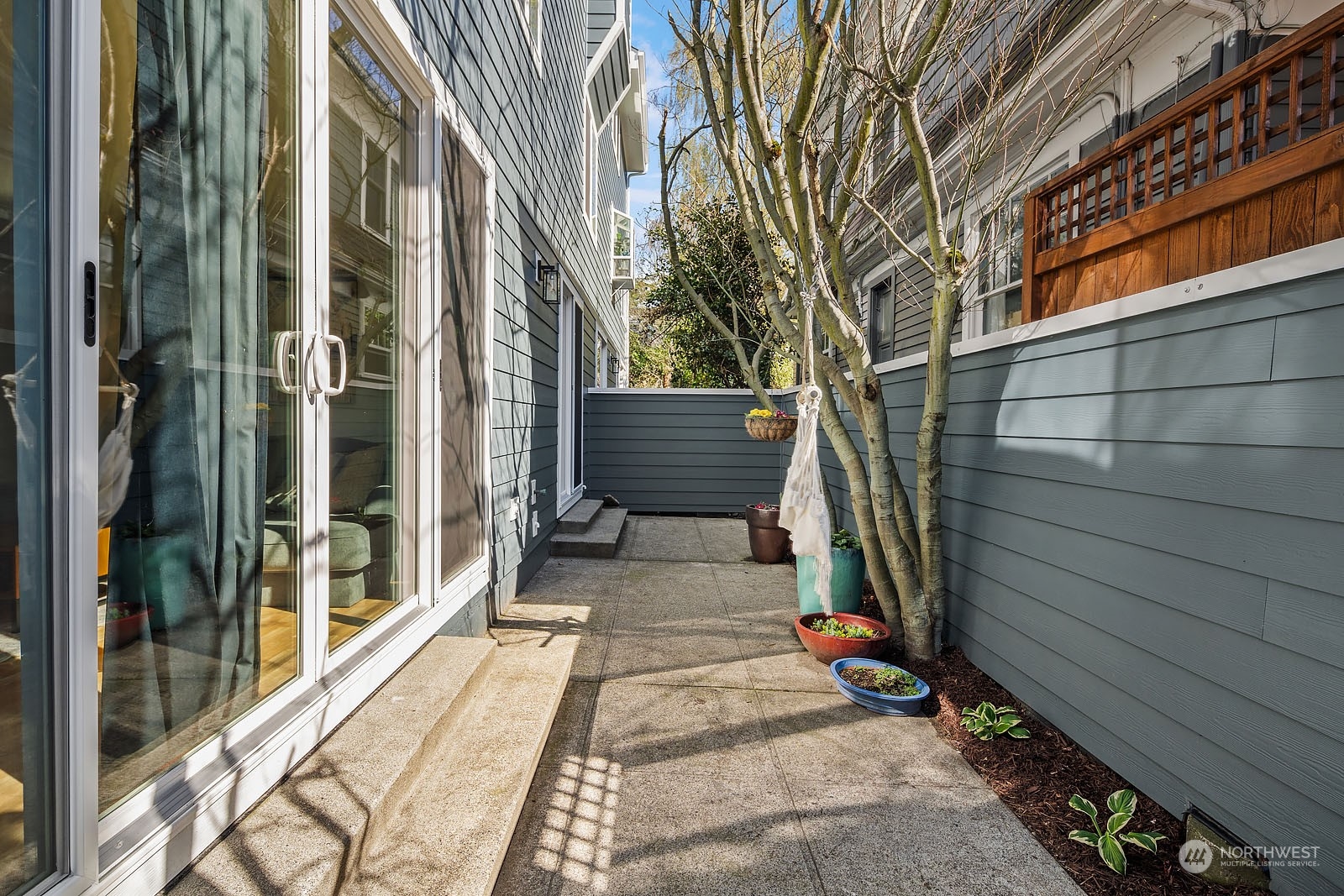 2320 10th Avenue E Unit: 2