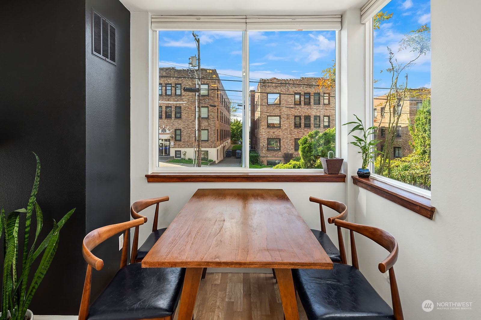 2320 10th Avenue E Unit: 2