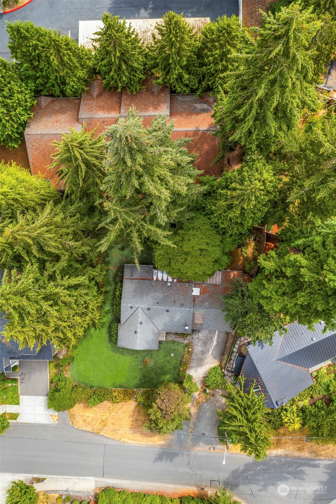 6816 128th Avenue NE