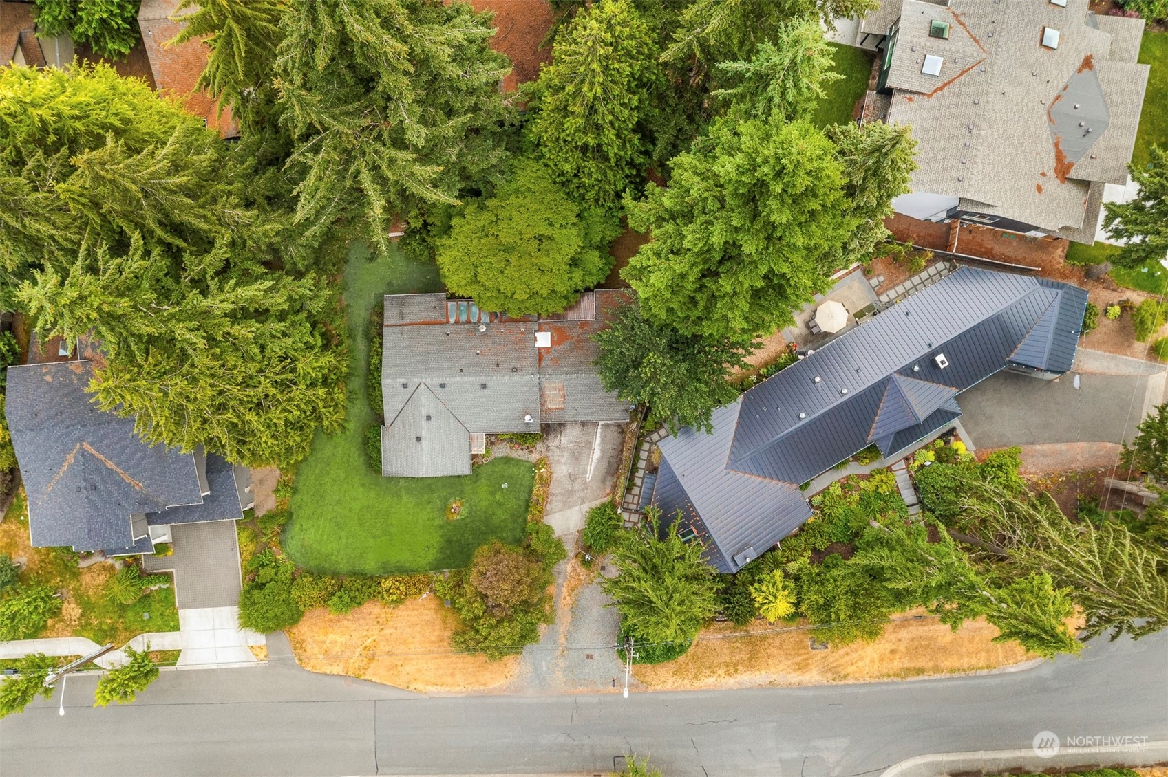 6816 128th Avenue NE