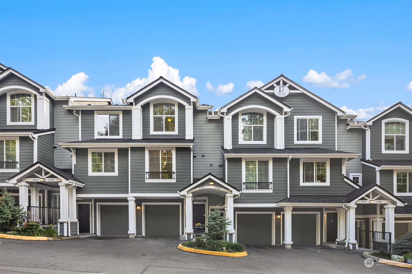 16125 Juanita Woodinville Way NE Unit: 1715