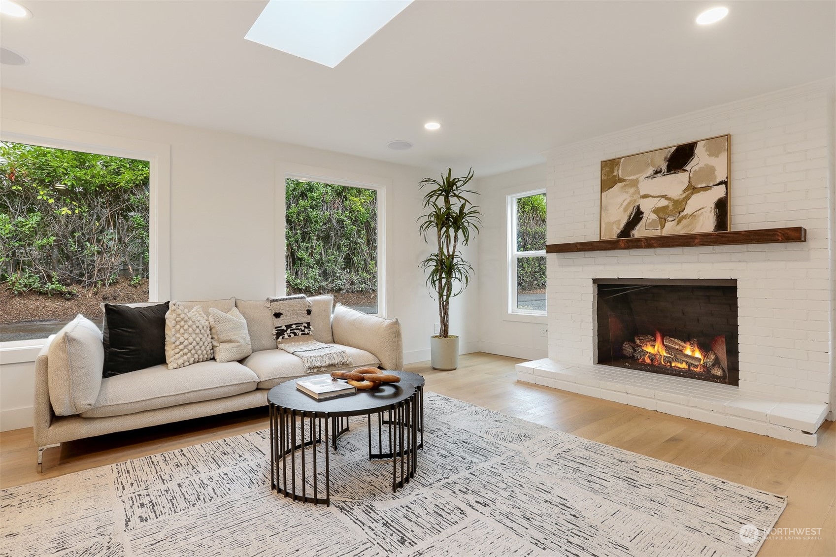 11035 17th Avenue NE