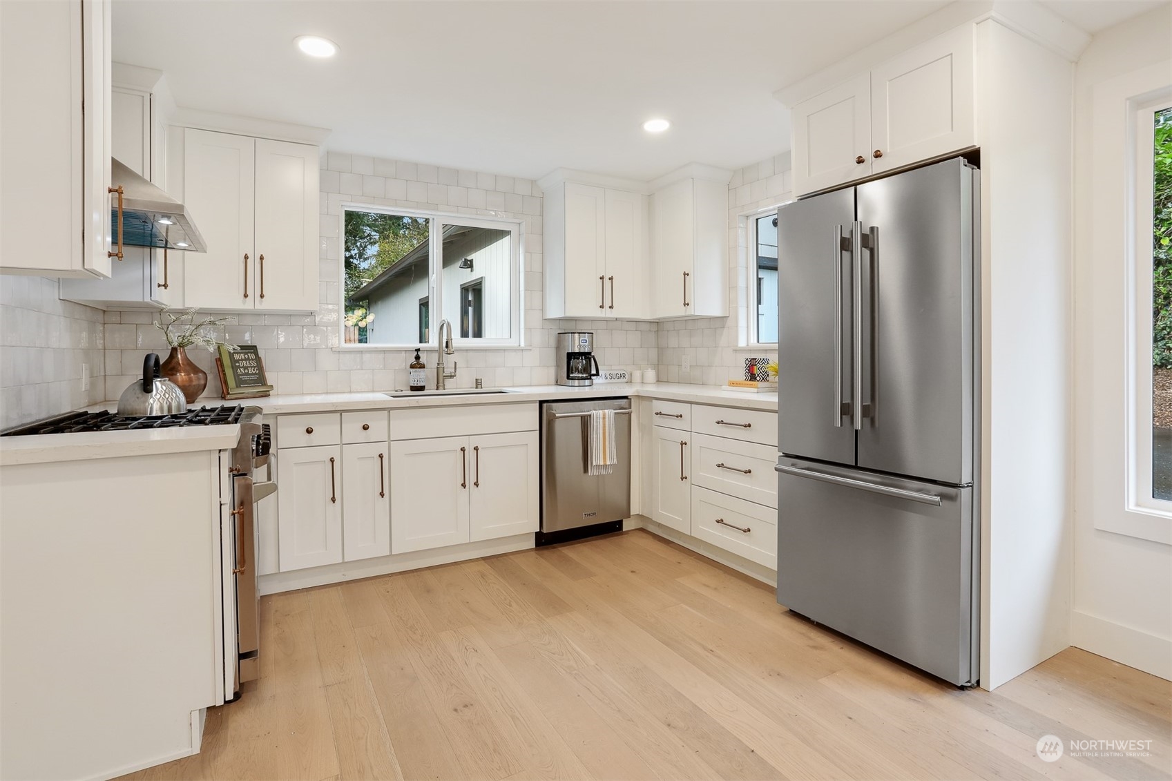 11035 17th Avenue NE